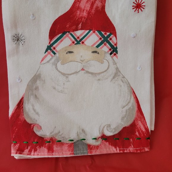 2 Santa Christmas Holiday Towels (310) - Picture 2 of 10